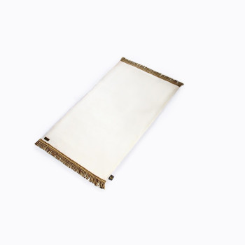 The White Queen Of PrayerMat